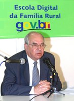 PAULO CAMARÃO RELATA  A INFORMATIZAÇÃO DA JUSTIÇA ELEITORAL EM ENCONTRO SOBRE INCLUSÃO DIGITAL